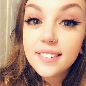 Meet your Posher, Kaylee